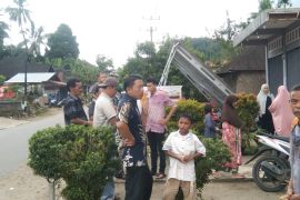 Gempa susulan di Pasaman Barat terasa kuat warga berhamburan