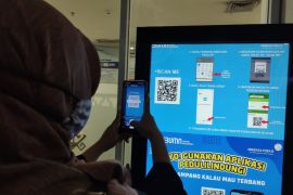Bandara Radin Inten sosialisasikan penggunaan e-HAC bagi penerbangan domestik