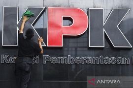 Wakil Ketua DPRD Jatim STS ditangkap KPK