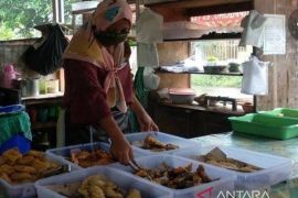 Warga Karang Bintang keluhkan kelangkaan minyak goreng