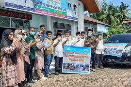 Kelompok masyarakat di Padang Pariaman kumpulkan donasi bantu korban gempa