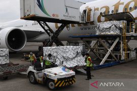 US donates 35.8 million doses of COVID-19 vaccine to Indonesia