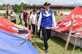 Wali Kota Dumai serahkan Rp50 juta dan 360 liter migor ke Pasaman