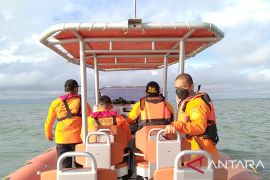 Kapal tugboat Kayan Patria Propertindo kecelakaan sungai, satu masih dicari