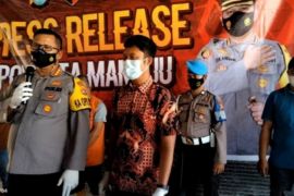 Polres Pasangkayu Sulbar vaksinasi karyawan perusahaan sawit untuk cegah COVID-19