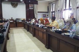 Pemkab Sikka - Pemkot Surabaya jalin kerja sama bidang ekonomi