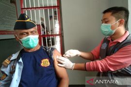 Booster bantu cegah terjadinya long COVID-19 saat endemi