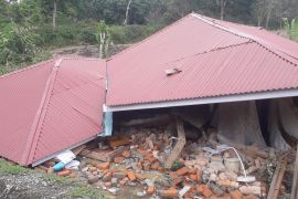 Korban meninggal dunia akibat gempa di Pasaman Barat bertambah menjadi 10 orang