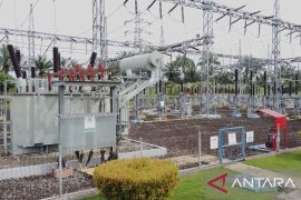 Operasikan jaringan transmisi 150 kV Pasaman - Simpang Empat, PLN dukung peningkatan investasi Sumbar