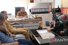 DPRD Sawahlunto berbagi informasi dengan DPRD Kampar