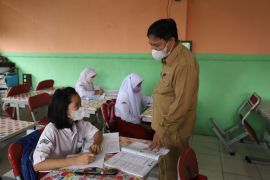 PTM terbatas di Kota Tangerang dibagi tiga tahap