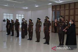 Kajati Jambi lantik wakajati dan tujuh pejabat eleson III