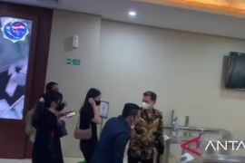 Penyidik periksa Vanessa Khong dan ayahnya sebagai tersangka kasus Binomo