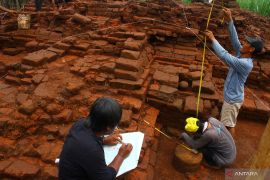 Eskavasi Tahap Ketiga Situs Srigading