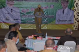Bupati berharap aplikasi Siswakeudes awasi keuangan desa