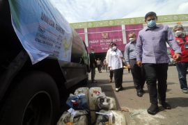 Pemkot Kediri distribusikan 6.000 liter minyak goreng curah untuk pedagang