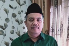 Adzan di tengah masyarakat pluralis