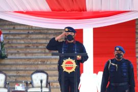 Kapolri ingatkan jajarannya kawal pembangunan di Papua