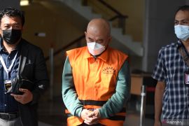 KPK dalami penukaran mata uang asing oleh tersangka Rahmat Effendi