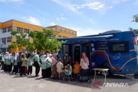 Pelayanan Mobil Bank Ke Sekolah