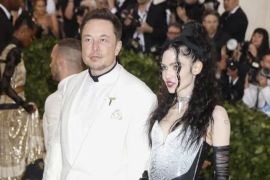 Elon Musk dan Grimes sambut bayi perempuan