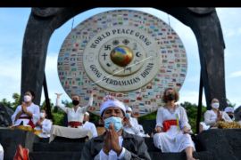 Doa-doa untuk perdamaian dunia