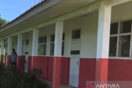 DPRD Cianjur temukan bangunan sekolah disegel perusahaan