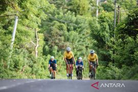 "Bike To Care 2022" bersepeda 500 km kelilingi Bali