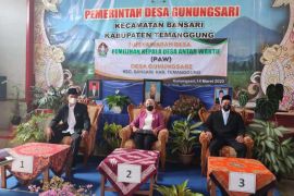 Wabup Temanggung minta masyarakat dukung kades pengganti  antarwaktu