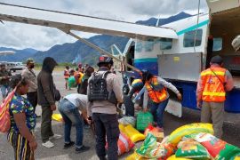 Petugas Bandara Bilorai di Sugapa belum kembali bertugas