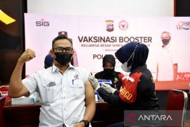 PT Semen Padang fasilitasi vaksin booster untuk karyawan dan keluarga