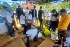 Wali Kota Ambon: kehadiran pabrik plastik bantu atasi masalah sampah