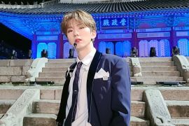 Kihyun MONSTA X resmi debut solo lewat album single "Voyager"