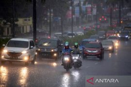 BMKG prakirakan sejumlah kota besar diguyur hujan