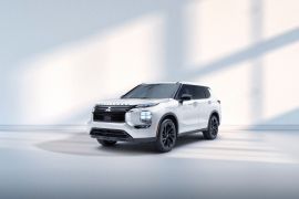 Mitsubishi AS luncurkan Outlander Black Edition