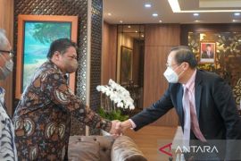 Indonesia dan Singapura eratkan kerja sama sektor pariwisata dan transisi energi