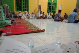 Warga Desa Sumbersari Tebo gelar malam Nisfu Sya'ban