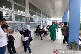 Arus penumpang Bandara Haluoleo meningkat sejak penghapusan antigen dan PCR