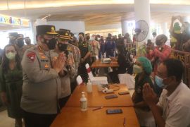 Wakapolri: jangan euforia meski sudah booster