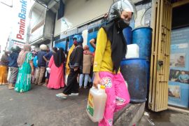 Sepekan, Ketua OJK baru sampai anggaran BLT minyak goreng