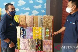 Menteri BUMN dorong 685 UMKM Mataram manfaatkan "Pasar Digital"