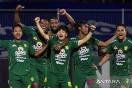 Pelatih Persebaya puas saat bermain lawan Persib