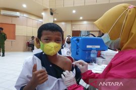 Kendari giatkan pelaksanaan vaksinasi anak dan lansia sebelum Ramadhan 2022