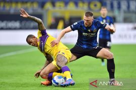 Inter Milan masih di puncak klasemen, meski dipaksa Fiorentina imbang 1-1