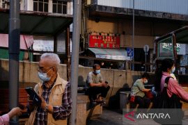 Hong Kong mulai  perlonggar pembatasan COVID-19 mulai  pada 1 April