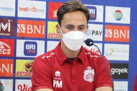 Pelatih Bhayangkara FC  tetap waspadai Persela