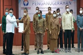 Pemkab Gayo Lues terima penghargaan kepatuhan standar pelayanan publik dari Ombudsman