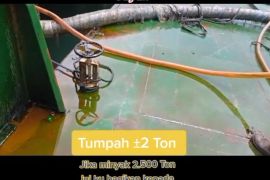 Satgas Pangan Polri usut video diduga minyak goreng  tumpah di laut