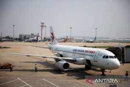 KBRI Beijing, KJRI Guangzhou pantau korban pesawat jatuh di China