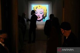 Lukisan Marilyn Monroe karya Andy Warhol diprediksi laku Rp2,8 triliun Page 3 Small